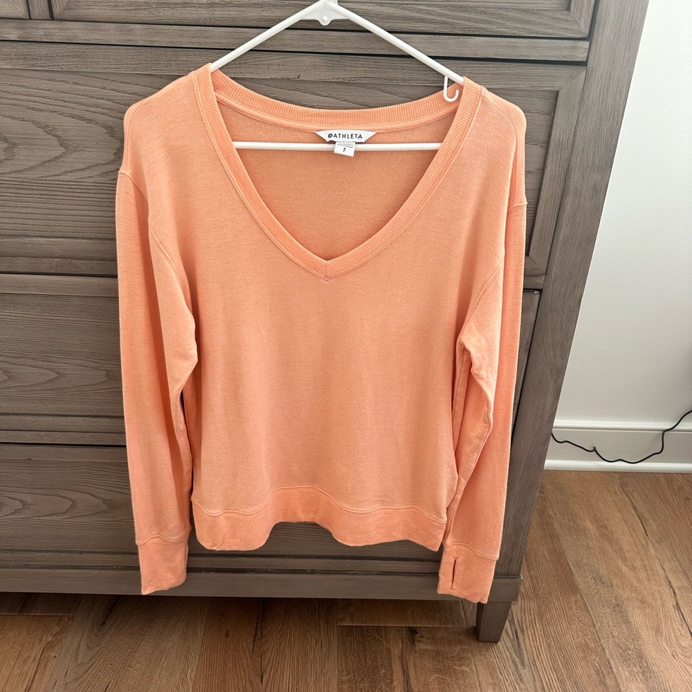 Athleta Long Sleeve V-Neck sweater